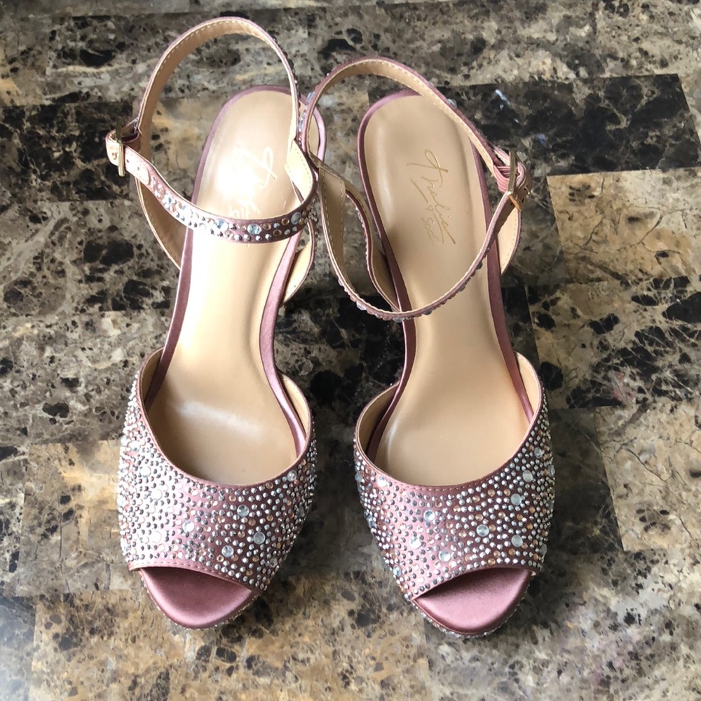 Thalia Swarovski heels